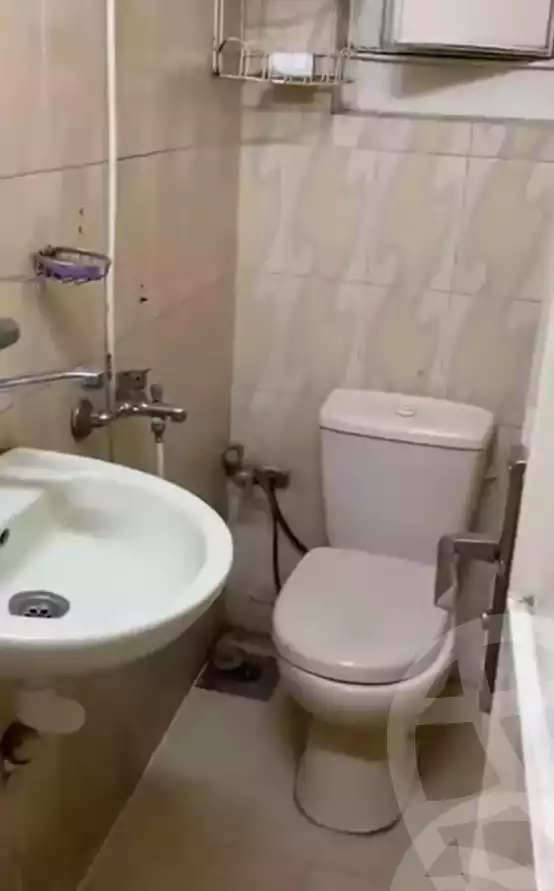 https://aqarmap.com.eg/en/listing/5683379-for-rent-cairo-hadayek-el-koba