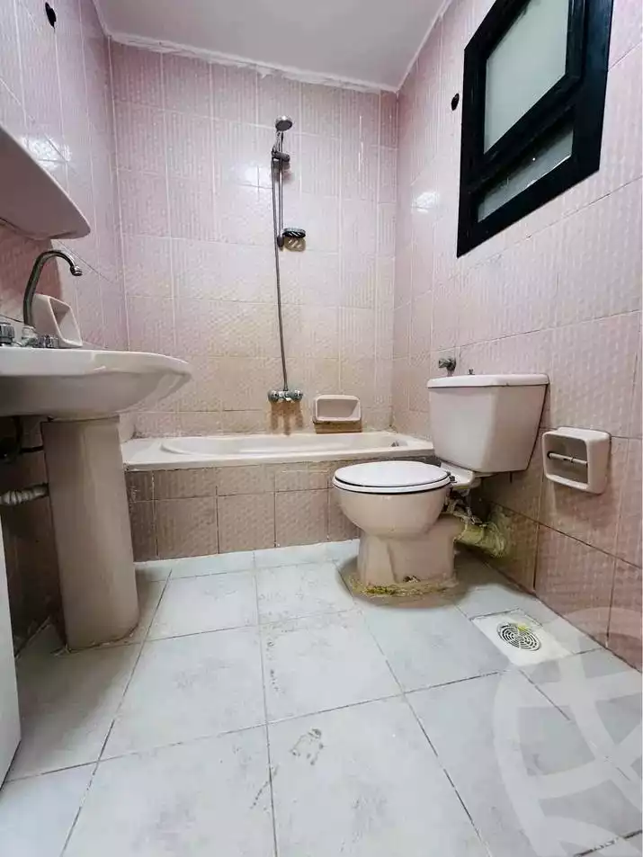 https://aqarmap.com.eg/en/listing/5711104-for-sale-alexandria-l-jmy-shataa-el-nakheel