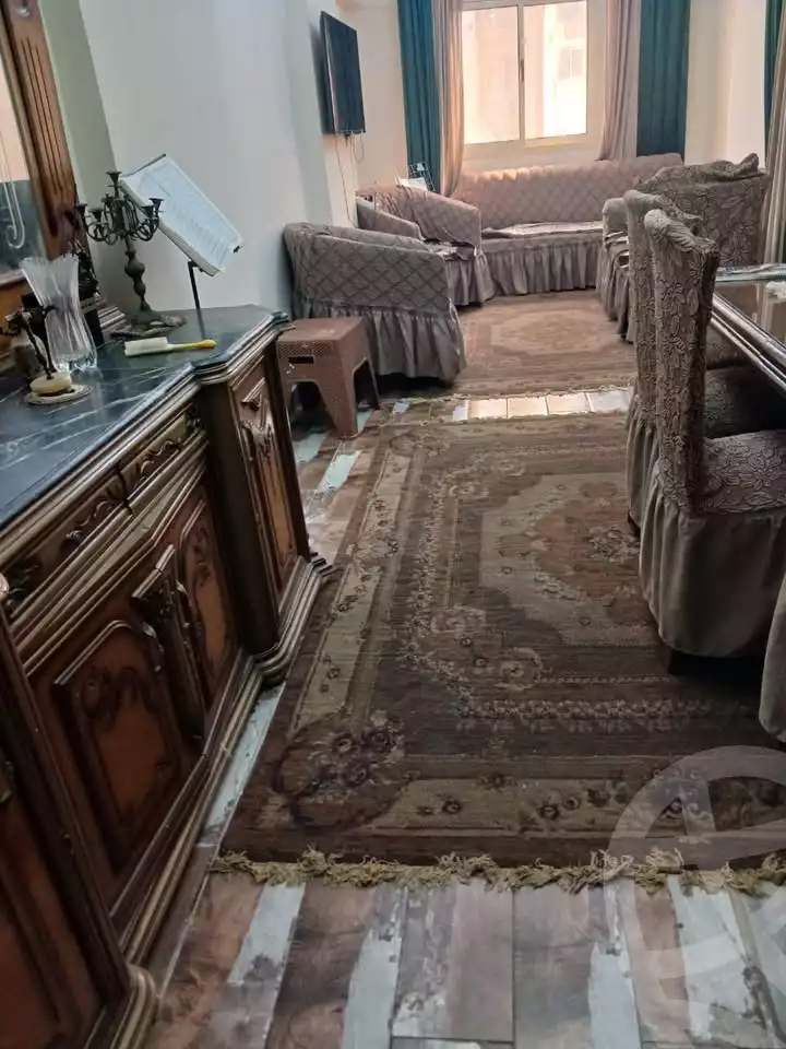 https://aqarmap.com.eg/en/listing/5711168-for-sale-alexandria-zezenia-mostafa-abd-el-razik-st
