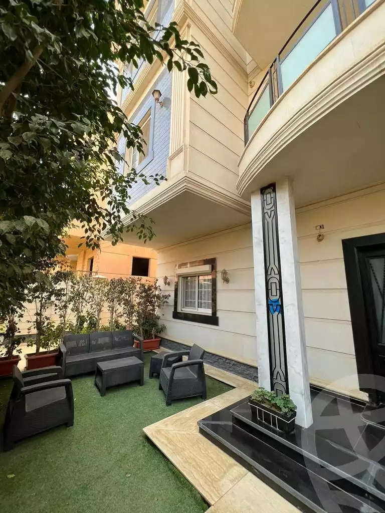 https://aqarmap.com.eg/en/listing/5711487-for-sale-cairo-new-cairo-compounds-kmbwnd-ldf-lwtny