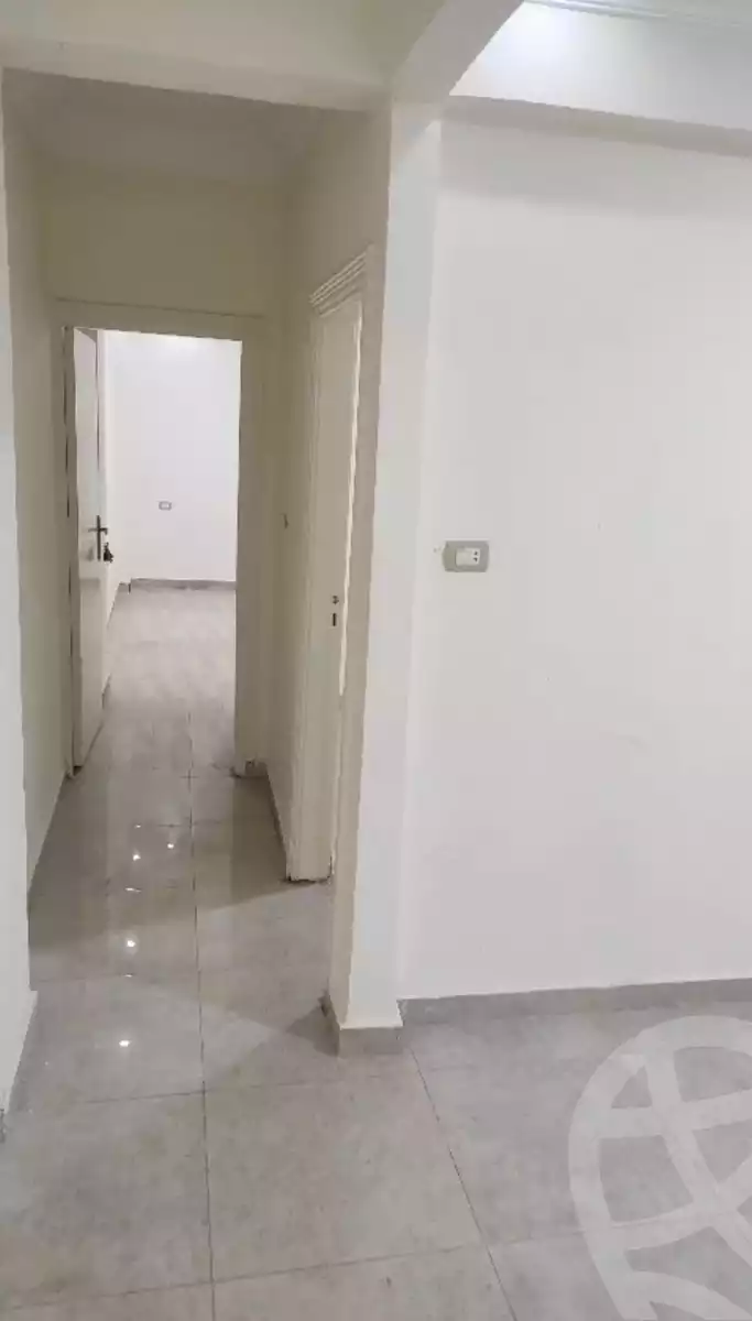 https://aqarmap.com.eg/en/listing/5711528-for-rent-beheira-damanhour-damanhour-city-abd-el-salam-el-shazly-st