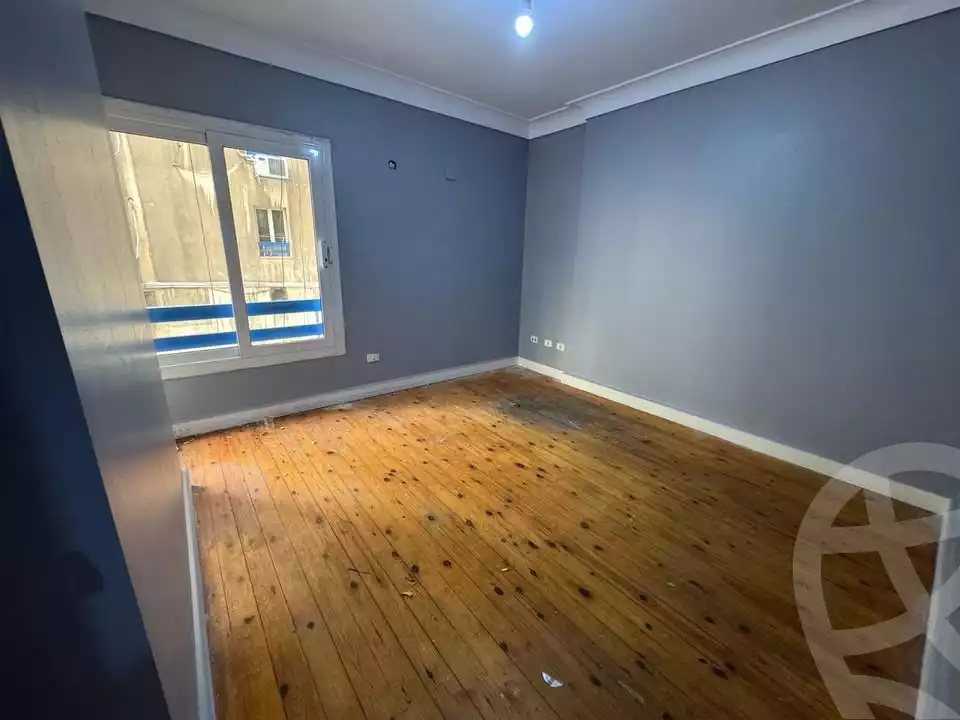 https://aqarmap.com.eg/en/listing/5712542-for-rent-alexandria-zezenia