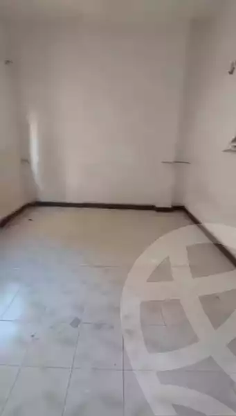 https://aqarmap.com.eg/en/listing/5715214-for-sale-alexandria-krmwz
