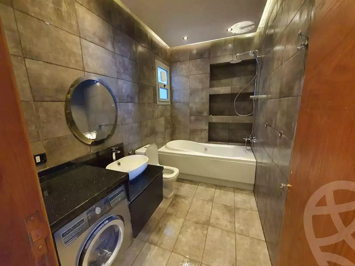 https://aqarmap.com.eg/ar/listing/5715677-for-sale-cairo-mokattam-el-hadabah-el-wosta-el-mantaqa-el-talta-al-rawda-resort-road