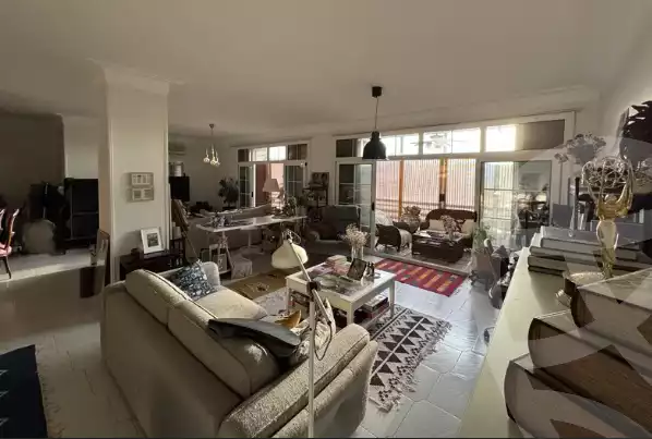 https://aqarmap.com.eg/en/listing/5716993-for-sale-cairo-nasr-city-abbas-el-akkad