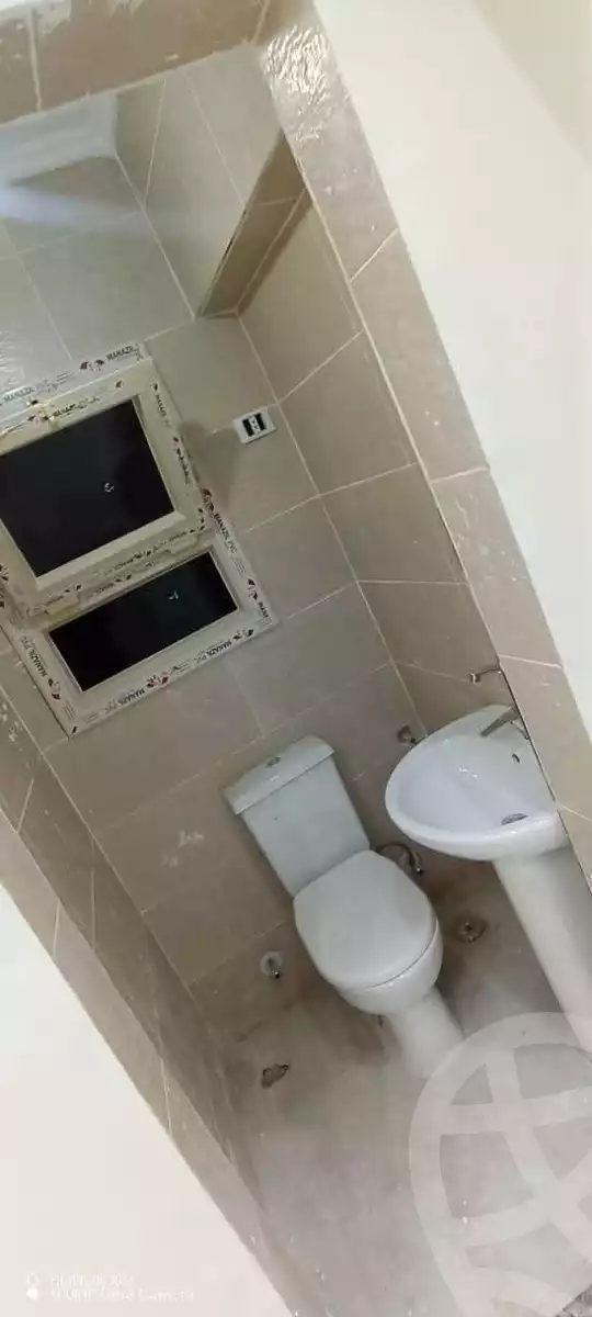 https://aqarmap.com.eg/en/listing/5717990-for-sale-cairo-helwan-helwan-el-sharkeya-gaafar-st