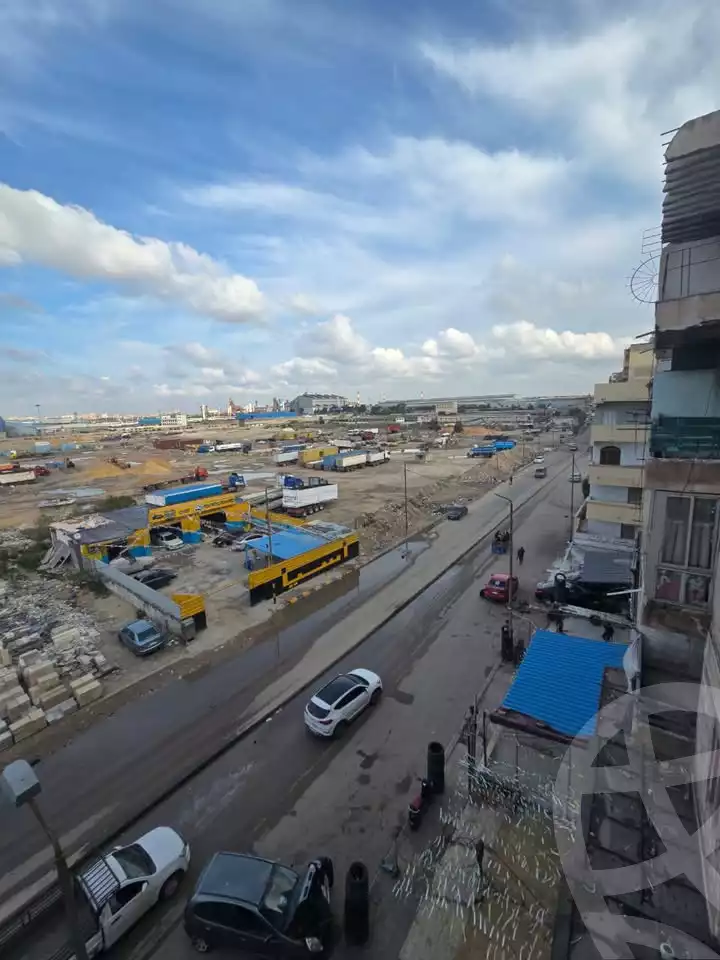https://aqarmap.com.eg/ar/listing/5718323-for-sale-alexandria-l-jmy-lbytsh-al-andalous-wa-al-hgaz-st