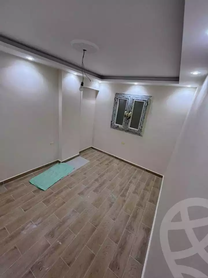 https://aqarmap.com.eg/en/listing/5718537-for-sale-alexandria-camp-cesar