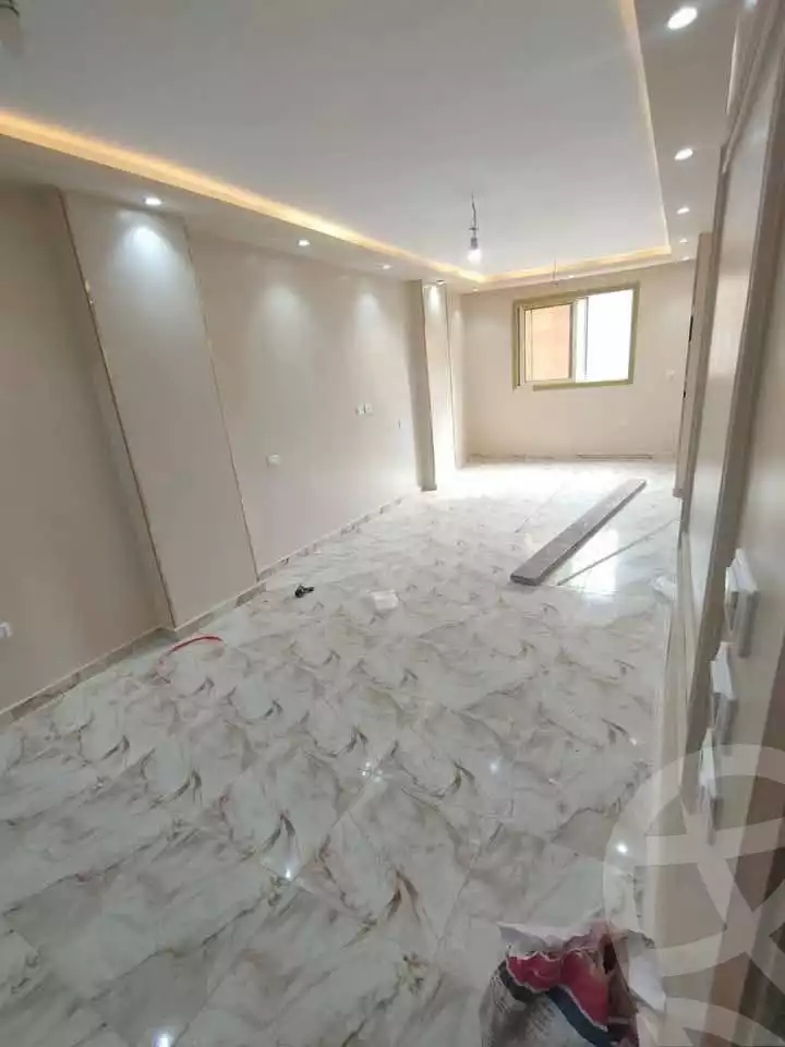 https://aqarmap.com.eg/en/listing/5718582-for-sale-cairo-helwan-hadayek-helwan-el-eshrein-st