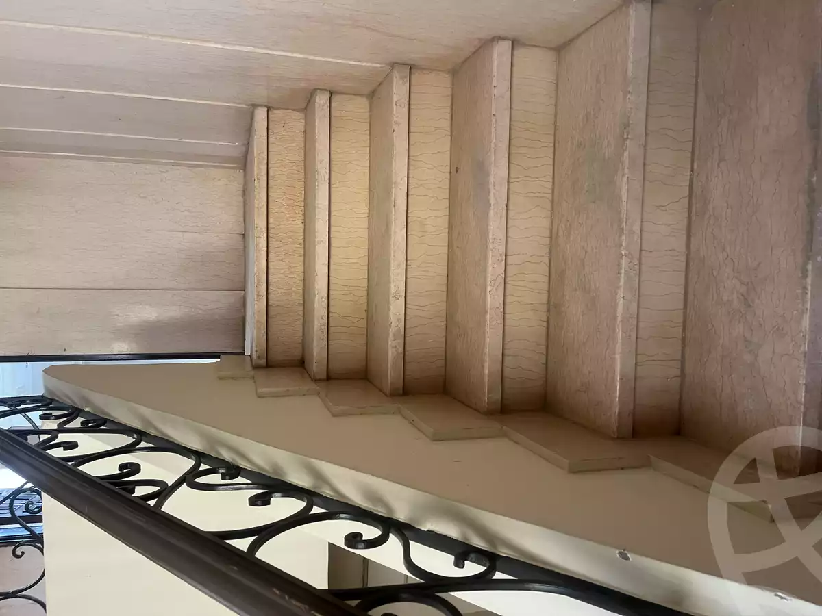 https://aqarmap.com.eg/en/listing/5721315-for-sale-cairo-new-cairo-el-ahyaa-third-neighborhood-street-1