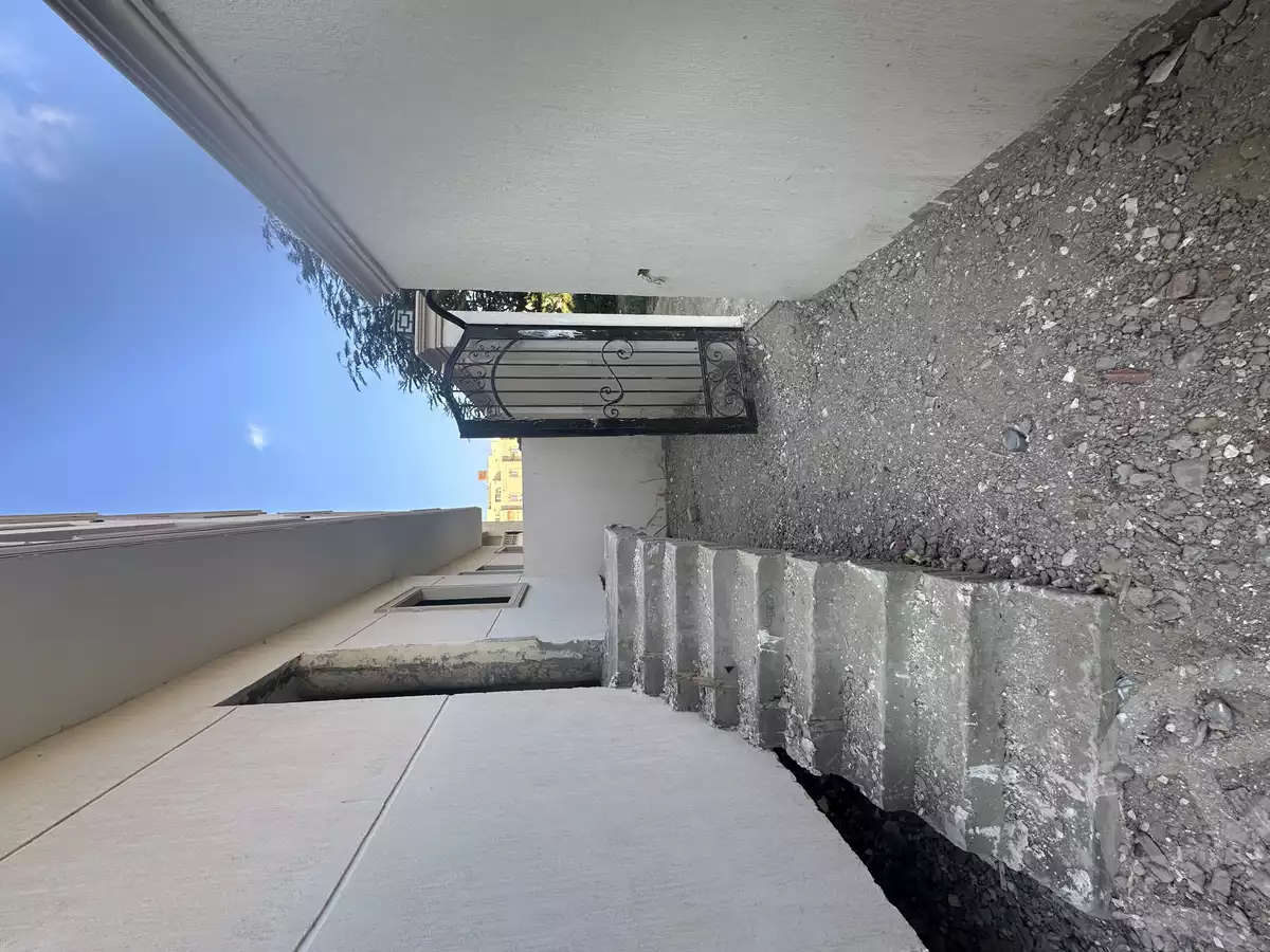 https://aqarmap.com.eg/ar/listing/5721489-for-sale-cairo-el-shorouk-lmntq-lthmn-neighbourhood-1