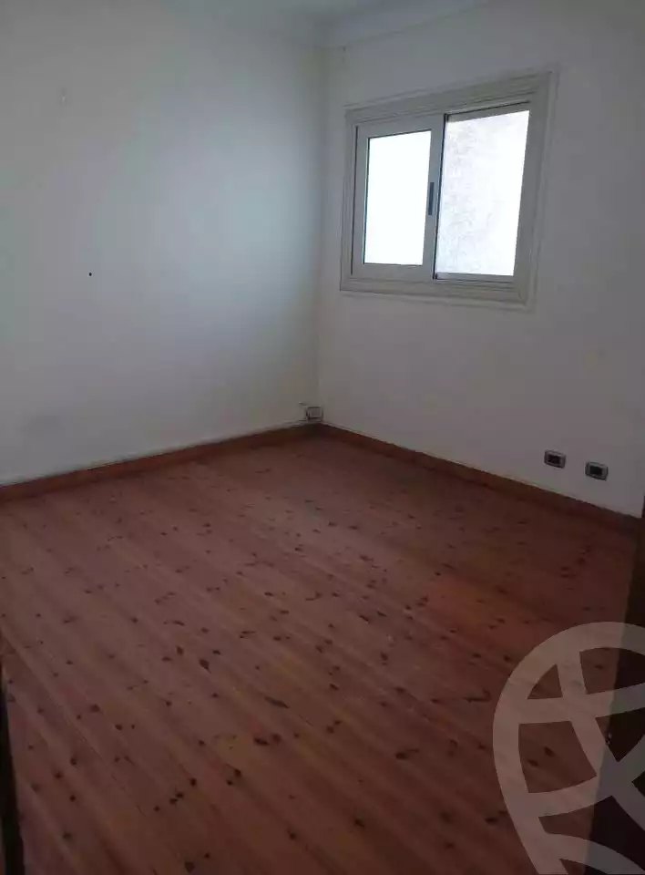 https://aqarmap.com.eg/ar/listing/5721925-for-rent-alexandria-glim-shr-bw-qyr-tryq-lhry