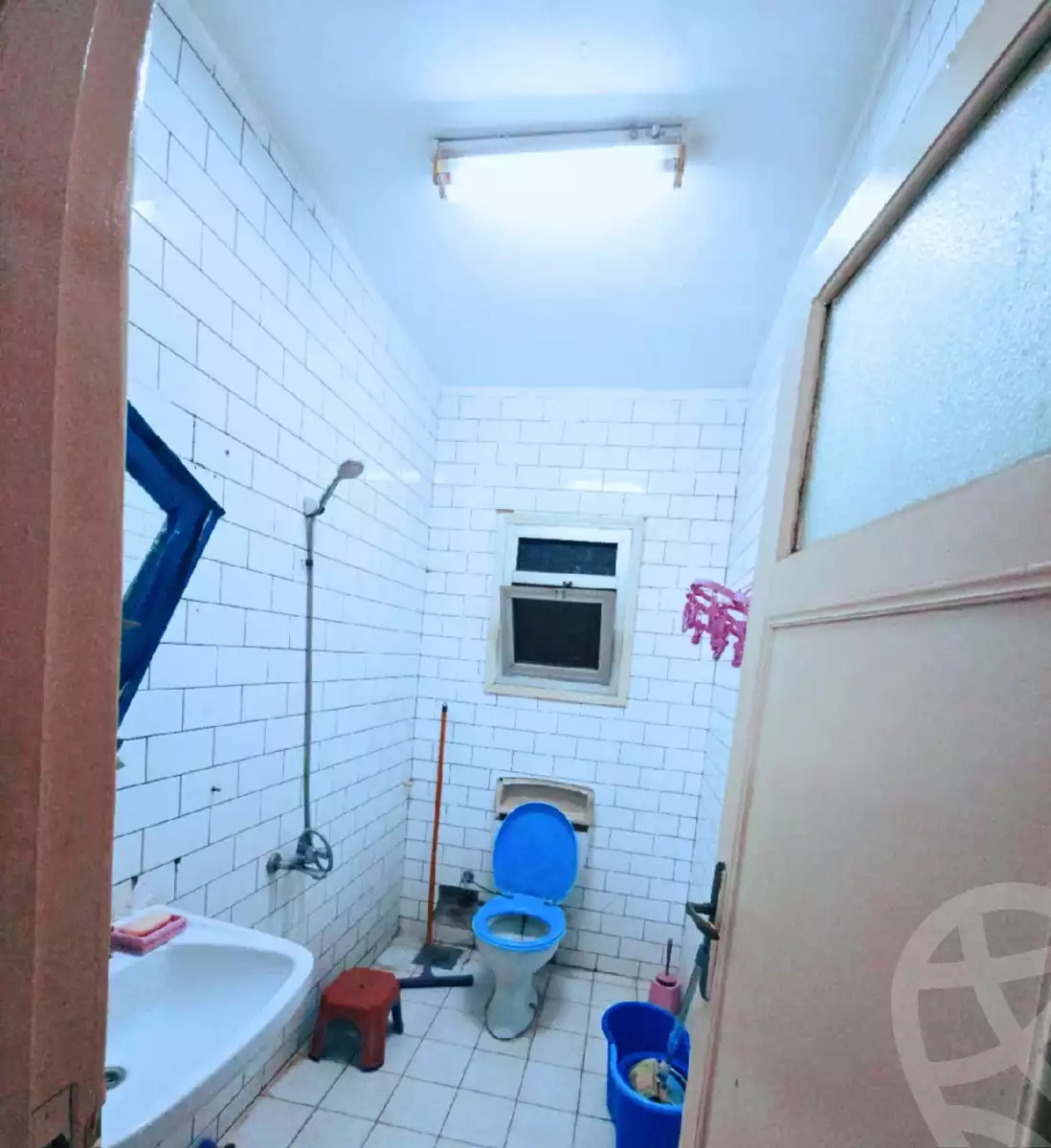 https://aqarmap.com.eg/en/listing/5722456-for-sale-cairo-helwan-helwan-el-sharkeya-mostafa-safwat-st
