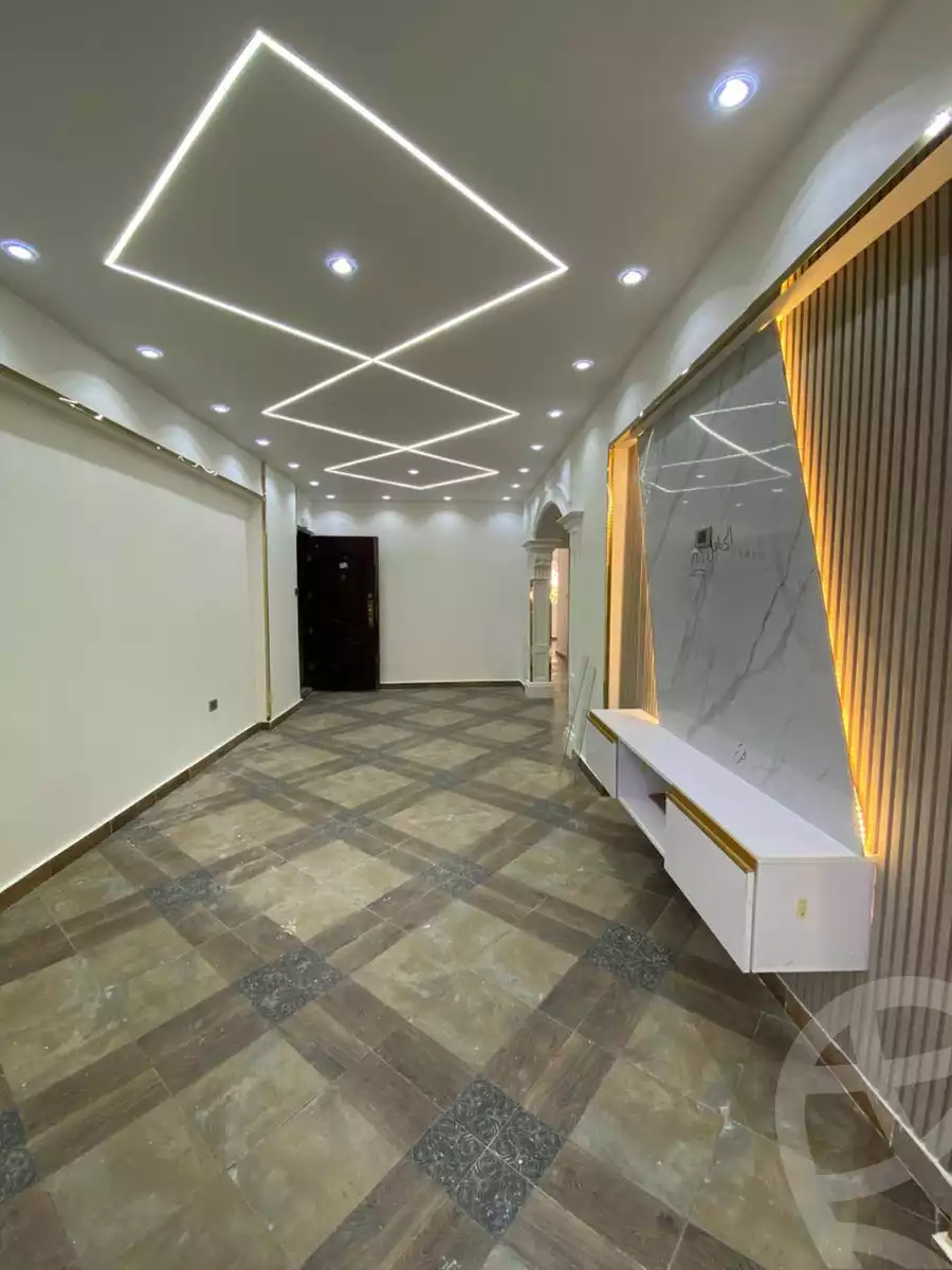 https://aqarmap.com.eg/ar/listing/5722919-for-sale-alexandria-l-jmy-lbytsh-el-saleheen-mosque-st