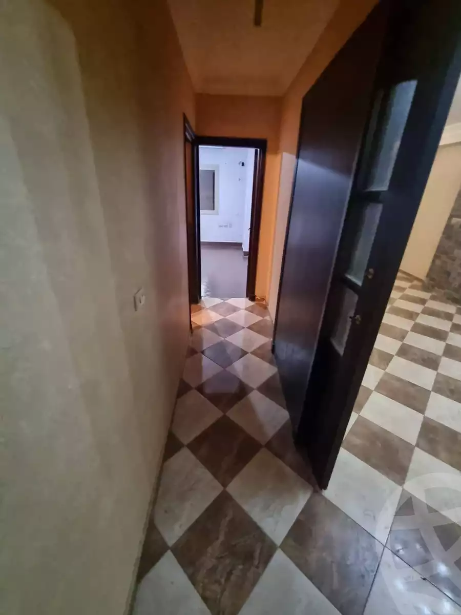 https://aqarmap.com.eg/ar/listing/5723268-for-rent-cairo-mokattam-lhdb-l-ly
