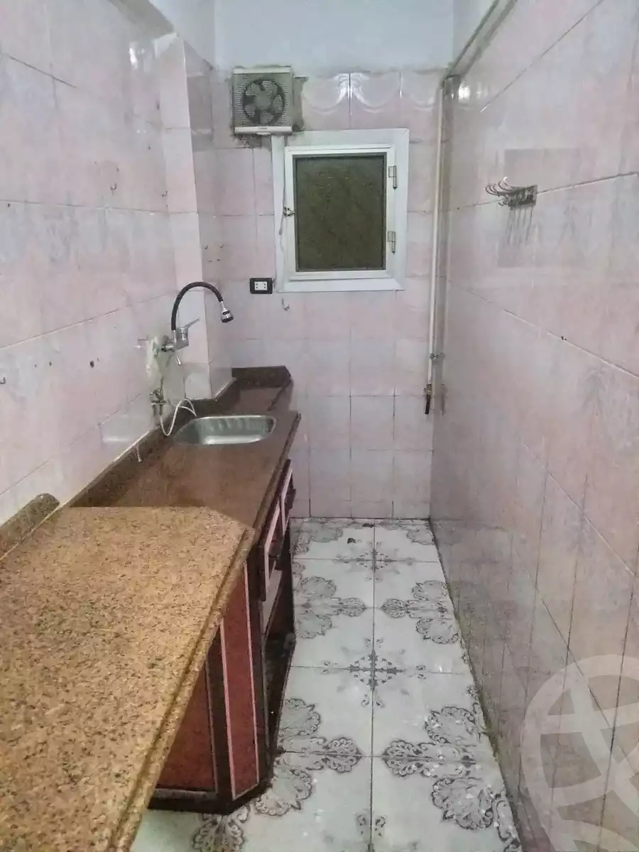 https://aqarmap.com.eg/en/listing/5723813-for-sale-alexandria-bakoos-el-souk-station-st