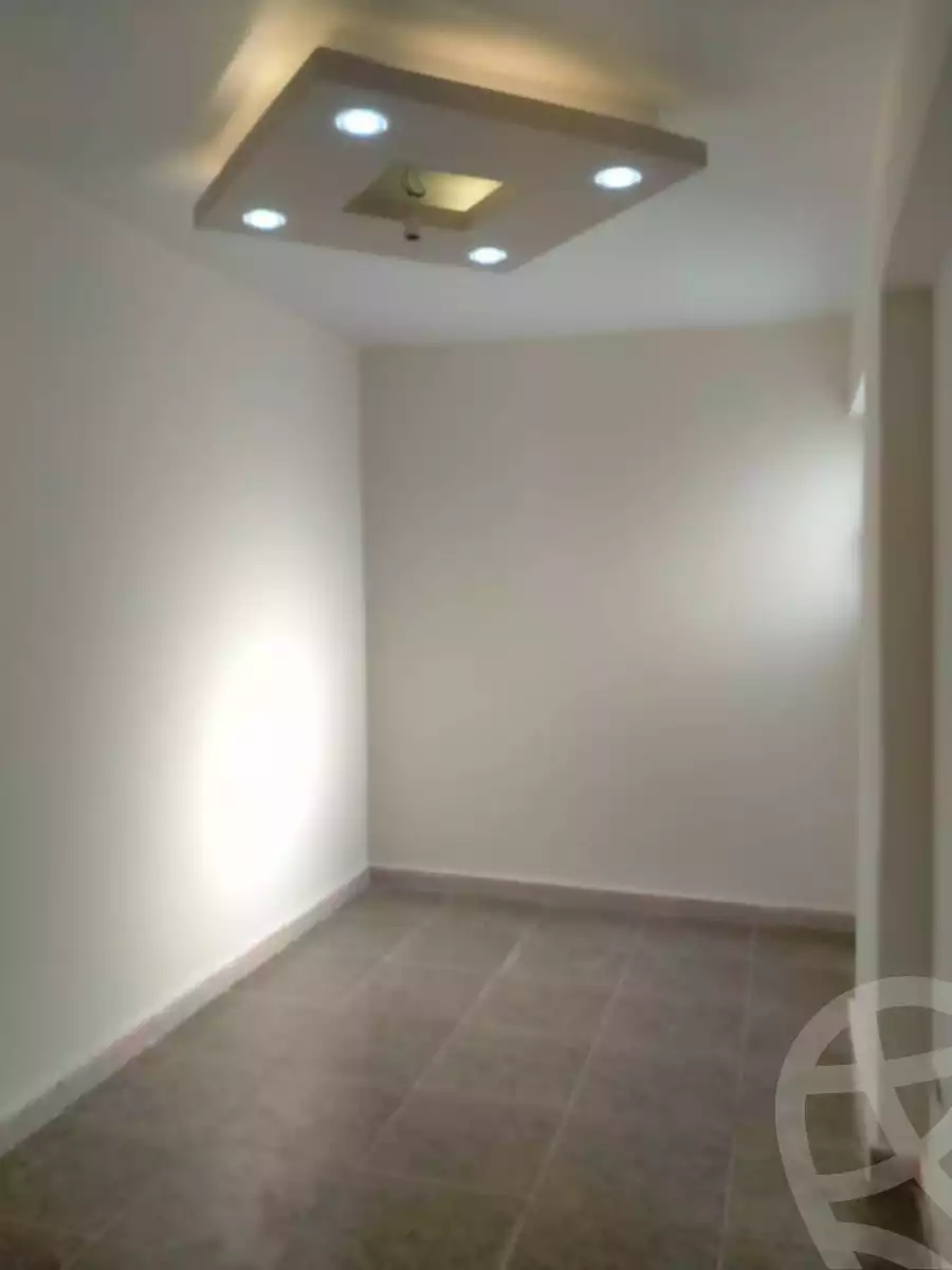 https://aqarmap.com.eg/en/listing/5725579-for-sale-alexandria-el-asafra-l-sfr-qbly