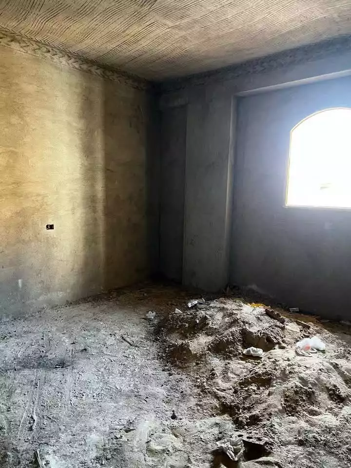 https://aqarmap.com.eg/ar/listing/5727016-for-sale-beheira-damanhour-damanhour-city-al-hoofi-st