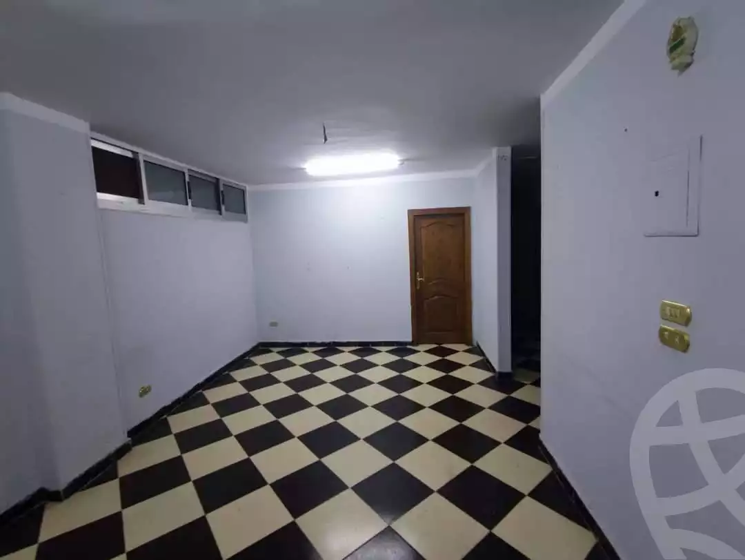 https://aqarmap.com.eg/ar/listing/5727833-for-rent-cairo-hadayek-el-koba-hamamat-el-koba