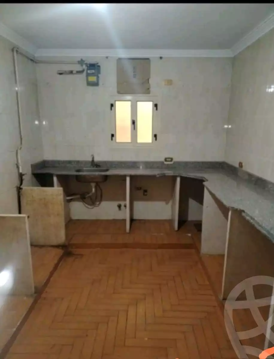 https://aqarmap.com.eg/en/listing/5732350-for-rent-cairo-mokattam-lhdb-l-ly-shareaa-9