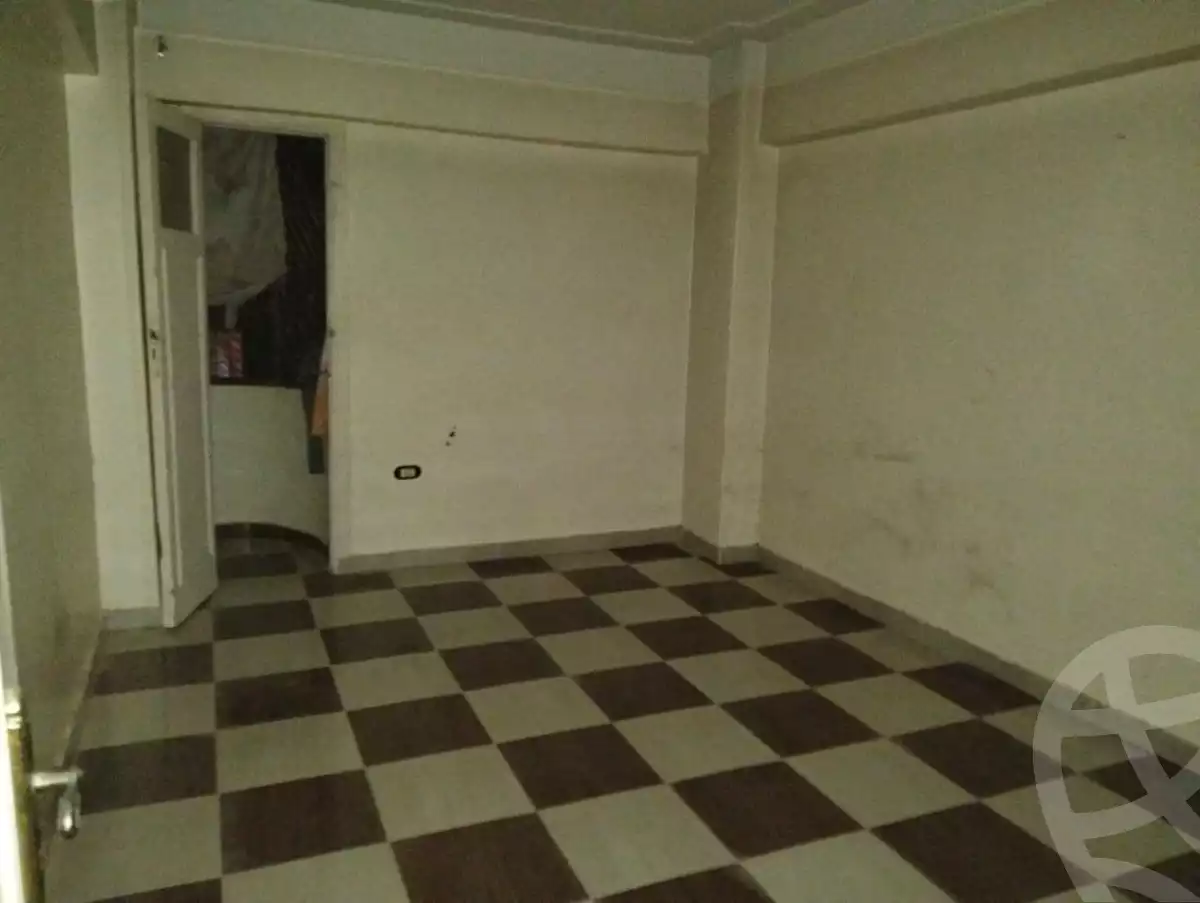 https://aqarmap.com.eg/ar/listing/5732379-for-rent-alexandria-l-jmy-el-kilo-21