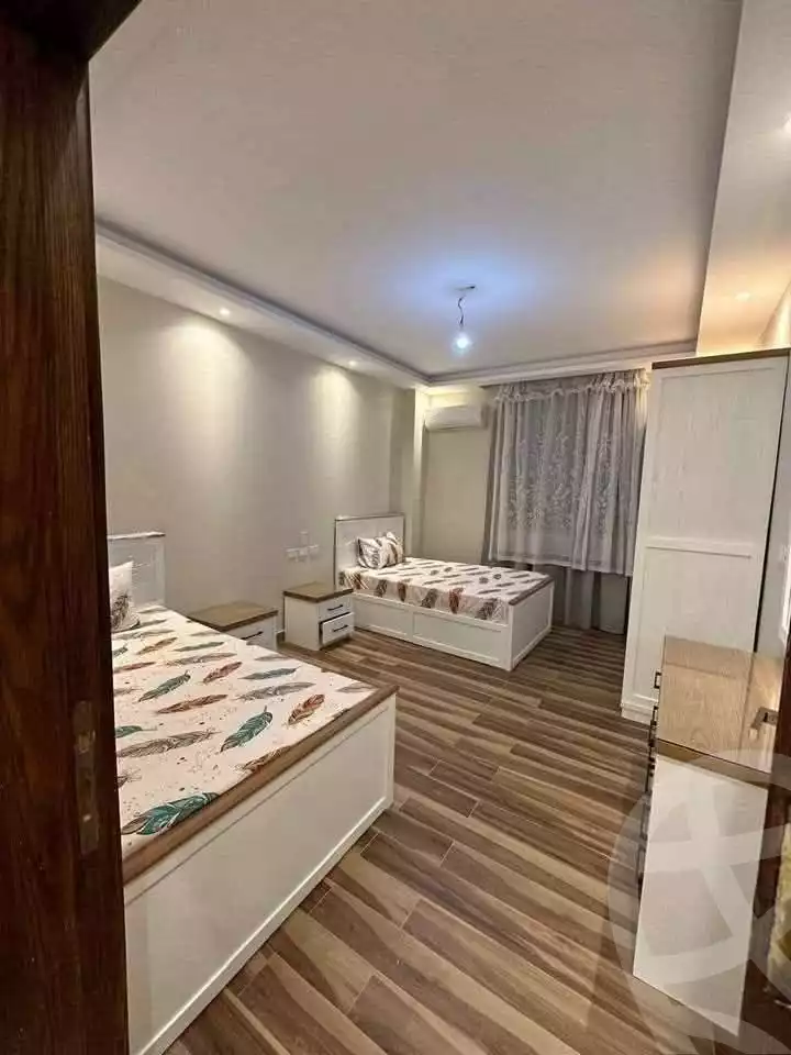 https://aqarmap.com.eg/ar/listing/5732595-for-rent-cairo-mokattam-lhdb-l-ly-shareaa-9