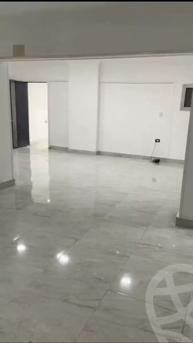 https://aqarmap.com.eg/en/listing/5732662-for-rent-cairo-mokattam-lhdb-l-ly