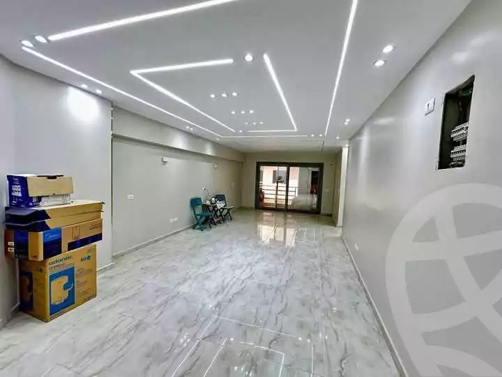 https://aqarmap.com.eg/en/listing/5733029-for-sale-cairo-mokattam-el-hadabah-el-wosta-compounds-lw-jwr-kwmblks
