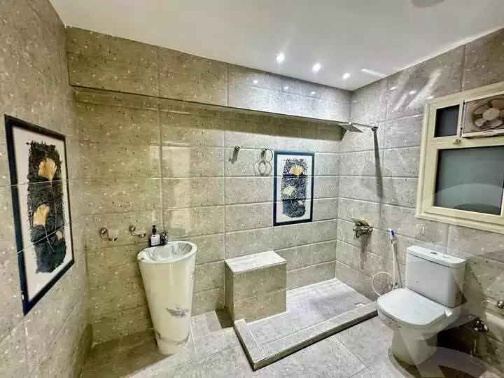 https://aqarmap.com.eg/en/listing/5733029-for-sale-cairo-mokattam-el-hadabah-el-wosta-compounds-lw-jwr-kwmblks