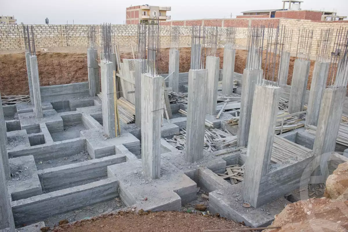 https://aqarmap.com.eg/ar/listing/5734351-for-sale-cairo-el-shorouk-compounds-sky-view-compound-emaar