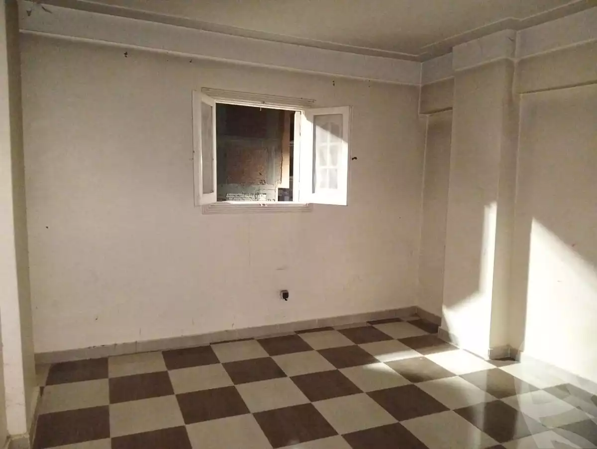 https://aqarmap.com.eg/ar/listing/5734892-for-rent-alexandria-l-jmy-el-kilo-21