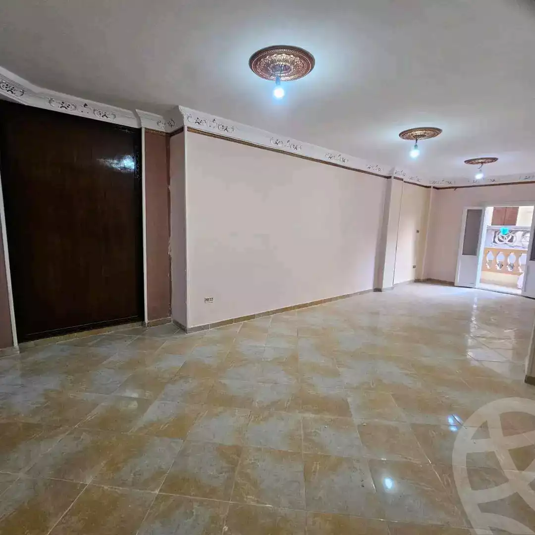 https://aqarmap.com.eg/en/listing/5735850-for-sale-alexandria-l-jmy-lbytsh-ibrahim-othman-st