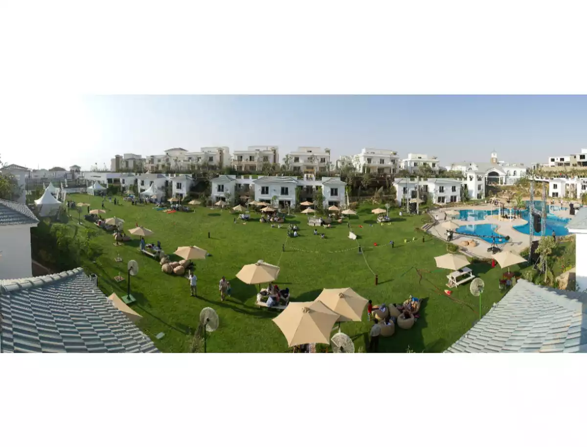 https://aqarmap.com.eg/ar/listing/5736664-for-sale-cairo-new-cairo-compounds-mountain-view1-1-compound