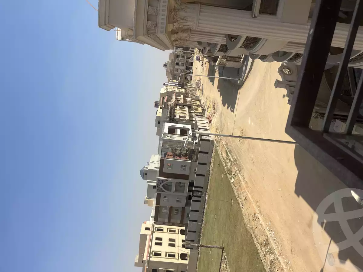 https://aqarmap.com.eg/en/listing/5737300-for-sale-cairo-new-cairo-el-kornfol-el-kornfol-5