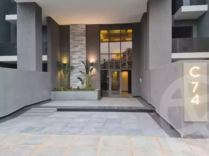 https://aqarmap.com.eg/ar/listing/5737550-for-sale-cairo-6th-of-october-hadaeq-october-kmbwnd-fy-hdyq-ktwbr-sun-capital