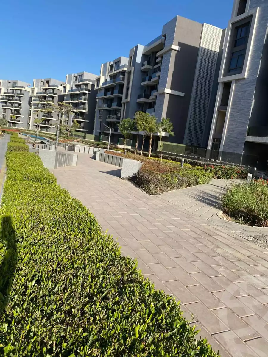 https://aqarmap.com.eg/ar/listing/5737597-for-sale-cairo-6th-of-october-hadaeq-october-kmbwnd-fy-hdyq-ktwbr-sun-capital
