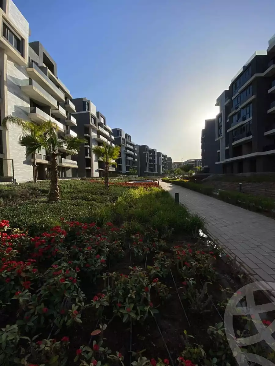 https://aqarmap.com.eg/en/listing/5737618-for-sale-cairo-6th-of-october-hadaeq-october-kmbwnd-fy-hdyq-ktwbr-sun-capital