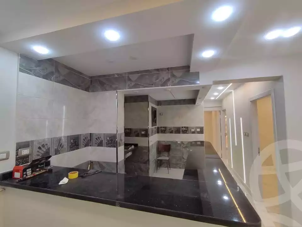 https://aqarmap.com.eg/ar/listing/5738083-for-sale-alexandria-miami-khld-bn-lwlyd