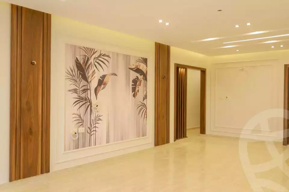 https://aqarmap.com.eg/en/listing/5741082-for-sale-alexandria-sporting-el-geish-road