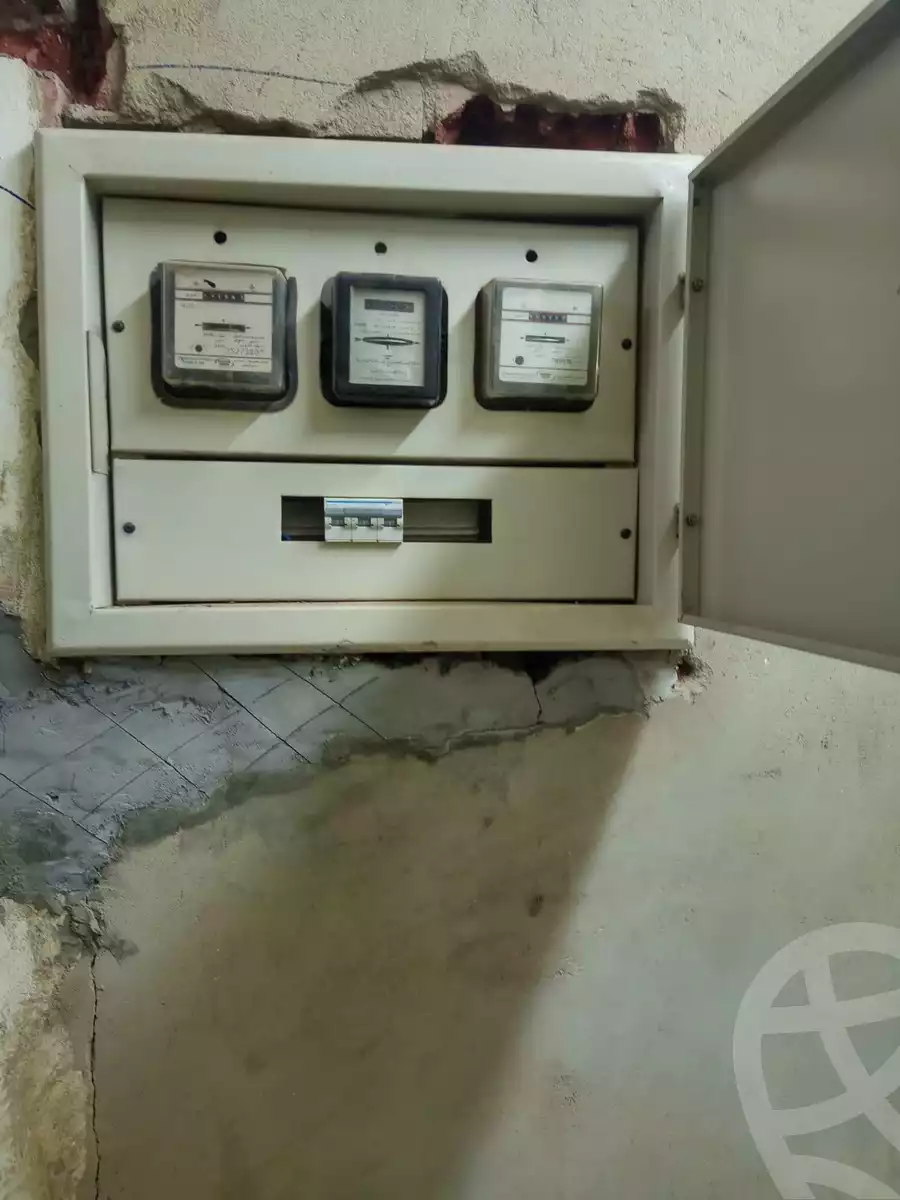 https://aqarmap.com.eg/en/listing/5741805-for-sale-cairo-downtown-bab-el-sheareya-al-baghala-st