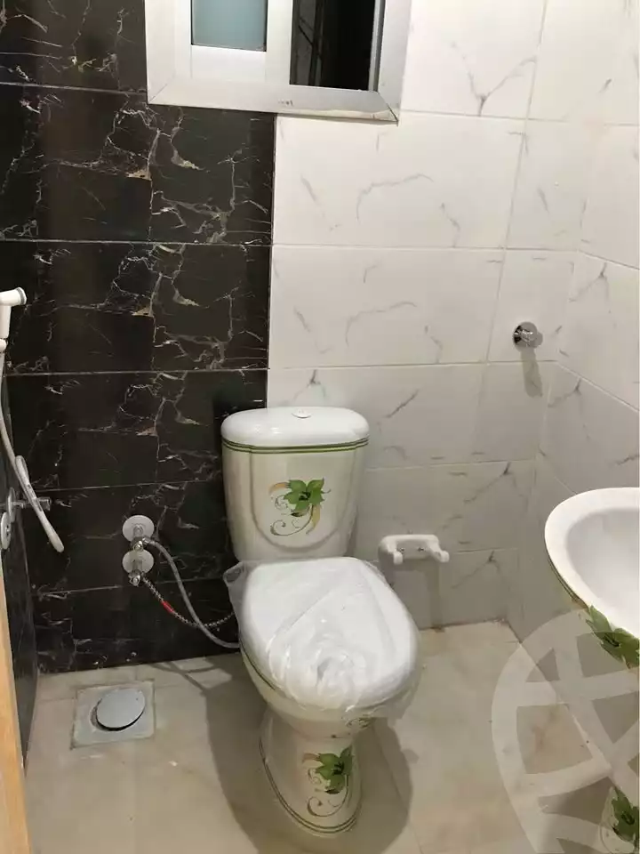 https://aqarmap.com.eg/ar/listing/5744353-for-rent-gharbia-tanta-tanta-city-el-nahas-st