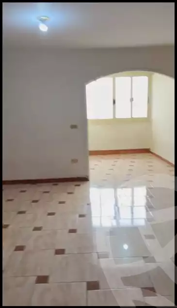 https://aqarmap.com.eg/en/listing/5744433-for-sale-cairo-helwan-helwan-el-sharkeya-mostafa-safwat-st