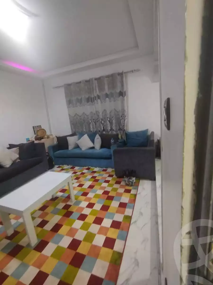 https://aqarmap.com.eg/en/listing/5744998-for-sale-alexandria-l-jmy-lbytsh-mahmoud-awad-st