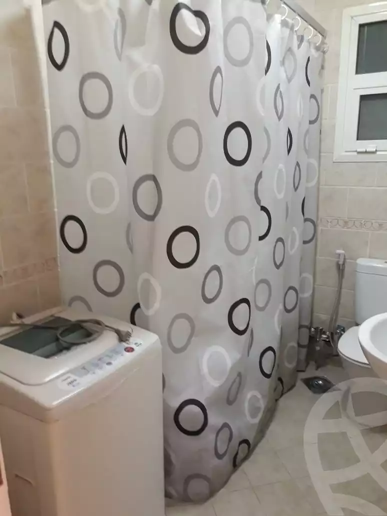 https://aqarmap.com.eg/en/listing/5745445-for-rent-cairo-new-cairo-lrhb-city-phase-8