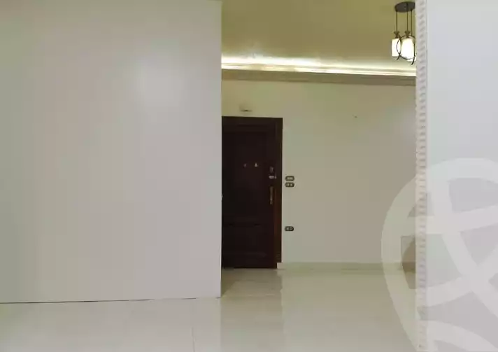 https://aqarmap.com.eg/en/listing/5745488-for-sale-dakahlia-mansoura-el-mansoura-city-al-teraa-st
