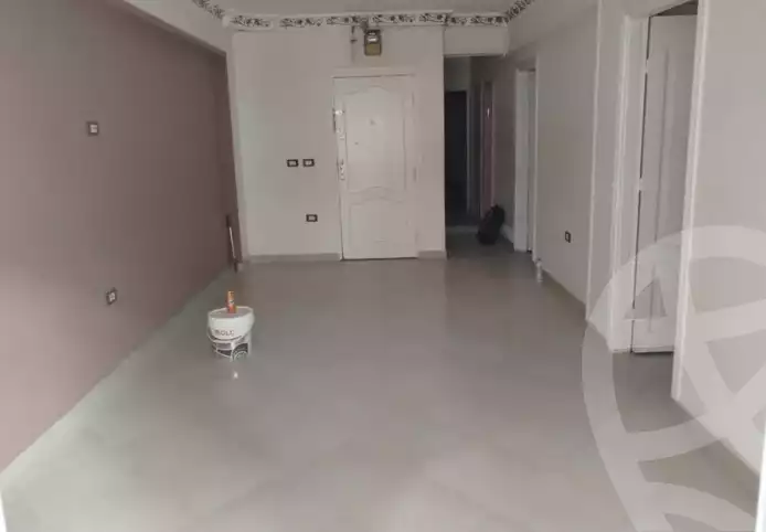 https://aqarmap.com.eg/en/listing/5748376-for-sale-alexandria-bw-qyr-street-16