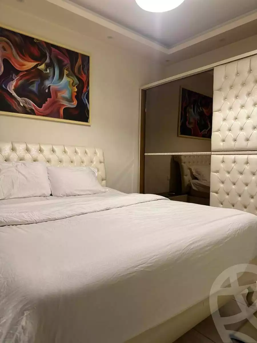 https://aqarmap.com.eg/en/listing/5750256-for-sale-cairo-mokattam-lhdb-l-ly-diplomats-neighborhood -al-ahram-st