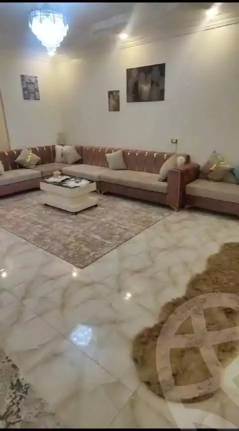 https://aqarmap.com.eg/en/listing/5750329-for-sale-sharqia-zagazig-zagazig-city-ghasham-rd