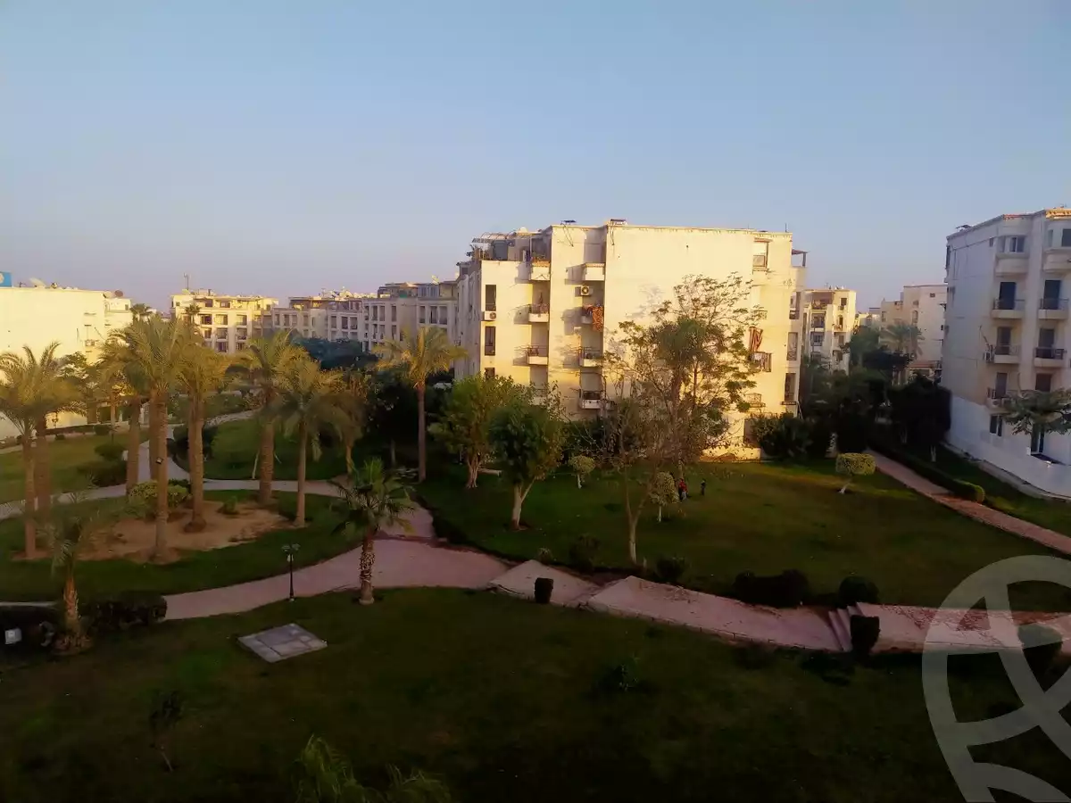 https://aqarmap.com.eg/en/listing/5751634-for-sale-cairo-el-sheikh-zayed-city-compounds-hadayek-el-mohandiseen