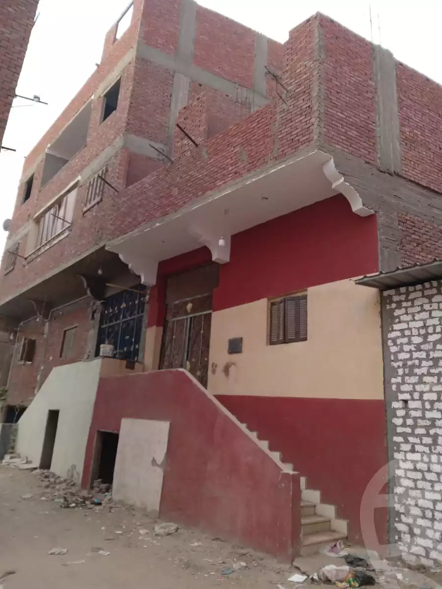 https://aqarmap.com.eg/en/listing/5752289-for-sale-qalyubia-el-khanka-arab-el-ayayda